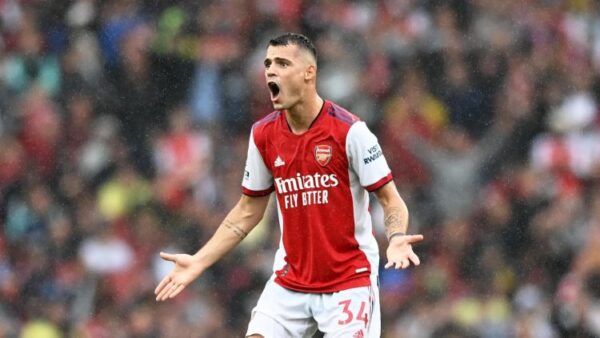 Granit XHAKA ka arritur marrëveshjen me Leverkusen, por ARSENALI nuk jep “OK”-en  (ARSYEJA)