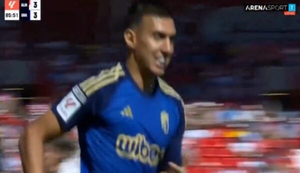 VIDEO/ GOOOOOOL! Nga 3-0 në 3-3, Myrto Uzuni shënon golin emocionues për Granadan në La Liga