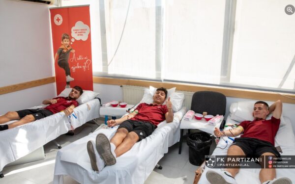 Partizani në ndihmë të fëmijëve talasemikë, i bashkohet nismës: Dhuro gjak, shpëto jetë