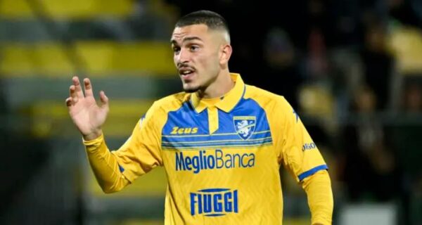 Ibrahimoviçi shqiptar: Do të doja të takoja Zlatanin, Frozinone është familja ime