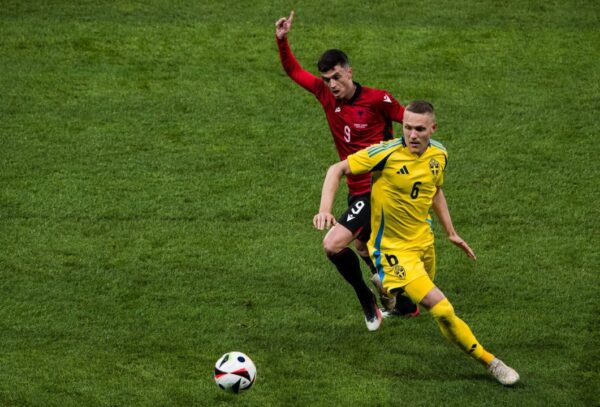 Humbjet i kushtojnë shtrenjtë Shqipërisë, bie përsëri në renditjen e FIFA-s. Por nuk jemi më të dobëtit e Europianit