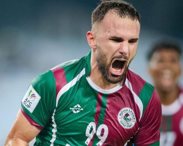 VIDEO/ Jashtë listës nga Silvinjo, idhull në Indi. Ultrasit e Mohun Bagan bëjnë këngë për sulmuesin shqiptar