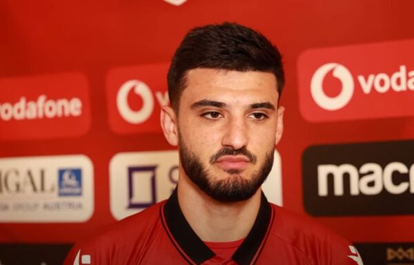 Armando Broja hyn mes 20 golashënuesve të Kombëtares shqiptare, ja ku renditen Muçi dhe Asani