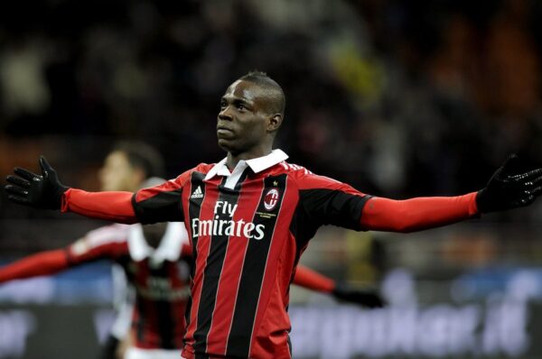 E BUJSHME/ Mario Balotelli pranë rikthimit në Serie A