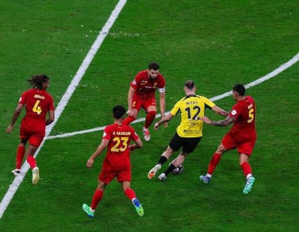 E bëri “sefte” me Ittihad në Arabi, reagon për herë të parë Mario Mitaj