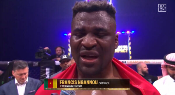 Edhe kampionët qajnë! Francis Ngannou nuk i mban dot lotët: Këtë luftë e bëra për djalin tim të ndjerë!