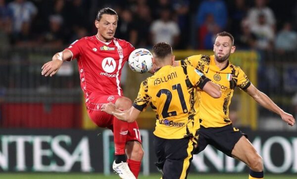 Kristjan Asllani pëlqehet në Premier League, ja çmimi për mesfushorin kuqezi