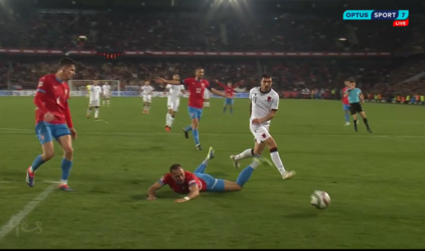 “Ishim si disa të rinj që luanin kundër një ekipi të madh”, Peço zhgënjehet nga kuqezinjtë: U dukëm si një ekip i vogël