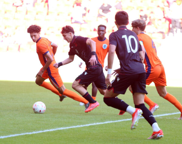EURO U-17/ Shqipëria luan nesër ndeshjen e fundit kundër Ishujve Faroe, Holanda përballet me Kroacinë