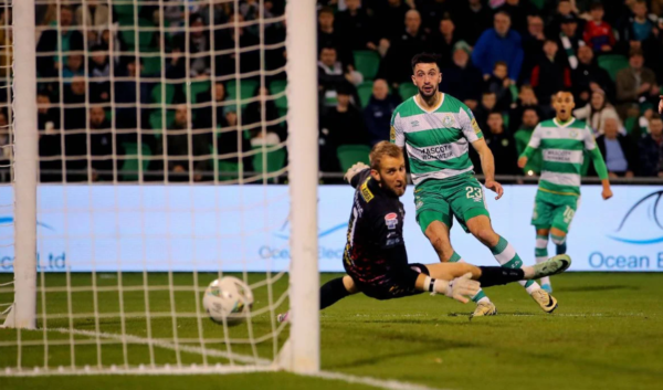 Çmenduria në Irlandë! 3 javë nga mbyllja e kampionatit në elitë me 10 ekipe, 6 skuadra luftojnë ende për titullin kampion