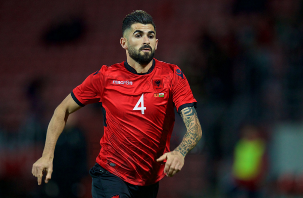 LAJM I FUNDIT/ Silvinjo i befason të gjithë me formacionin! Kumbulla dhe Hysaj në stol, Ismajli kapiten, Tuci merr vendin e Dakut