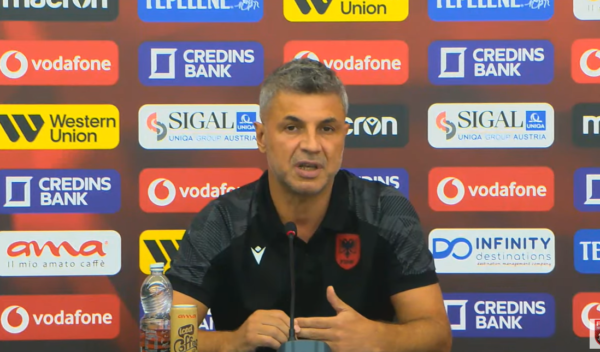 “Zvicra mori Ardon Jasharin vetëm për të mundur Shqipërinë”! Alban Bushi vlerëson Feta Fetain: Ndoshta nuk është “i bukur”, por ka të ardhme