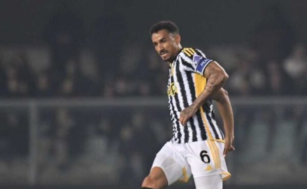 Danilo përpiqet ta rifitojë Juventusin