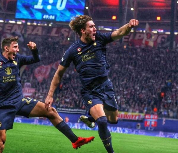 Diferencë e frikshme me të tjerët, Vlahoviç më i paguari/ Ja sa milionë përfitojnë lojtarët e Juves