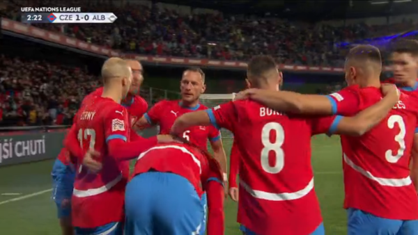 LIVE/ Pësojmë gol për 3 minuta, Shqipëria në disfatë ndaj çekëve (VIDEO)