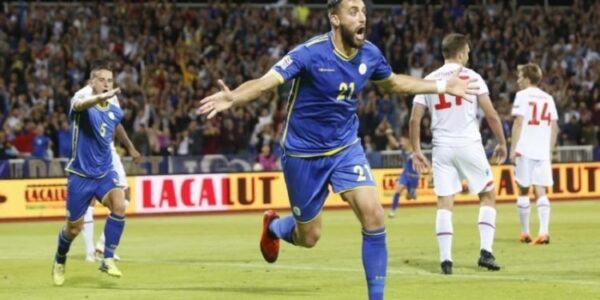 Ish-sulmuesi i Kosovës, Atdhe Nuhiu pensionohet nga futbolli i luajtur