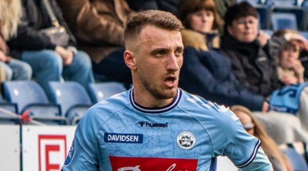 E BUJSHME/ Ilirida “akademi” për Kombëtaren, mesfushori nga Shkupi mund të vishet kuqezi