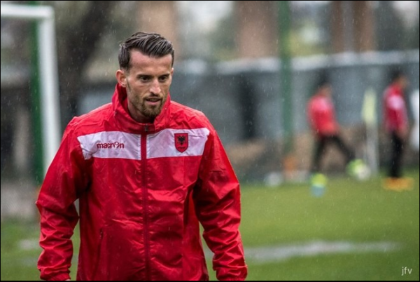 “Nuk është vendim i lehtë, por ky është momenti”! Ermir Lenjani tërhiqet zyrtarisht nga Kombëtarja