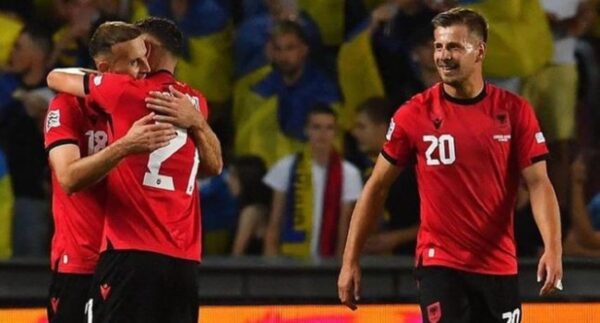 Lideri i Kombëtares nën vëzhgim ndaj Çekisë