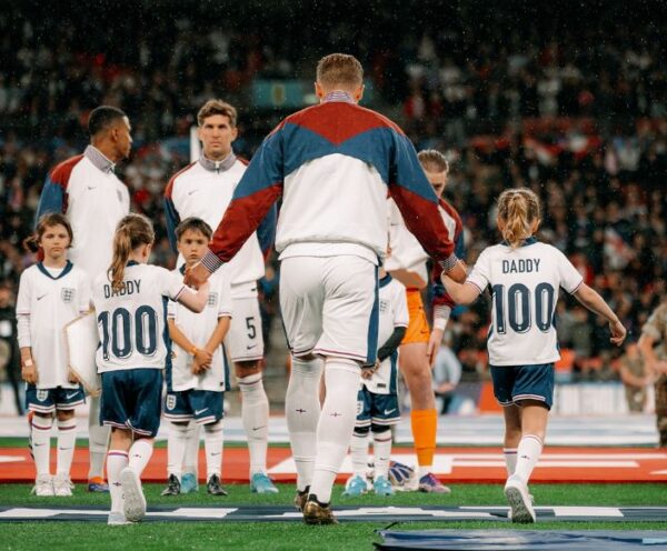 Lista/ Anglia rikthen sulmuesin pas 7 vitesh, jashtë Meguajër-Eze