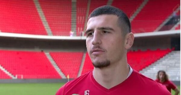 Luan me Arsenal, flet Maldini shqiptar: Babai kishte fiksim Paolon, por unë nuk jam tifoz i… Milanit!