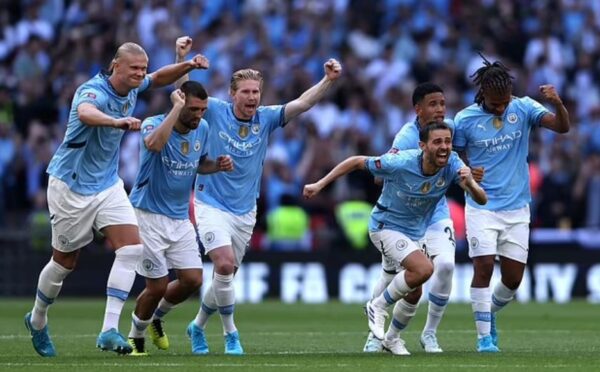 “Qytetarët” të pamposhtur, sa shumë rekorde për Sitin e Guardiolës