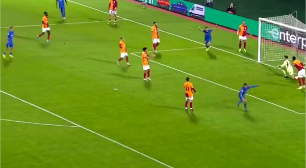 VIDEO/ Prenga ndal yjet e Gallatasarait, kampionët e Turqisë dështojnë në Europë