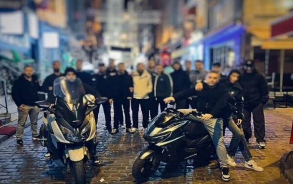 Tifozët anglezë sulmohen – Gazeta Sportal