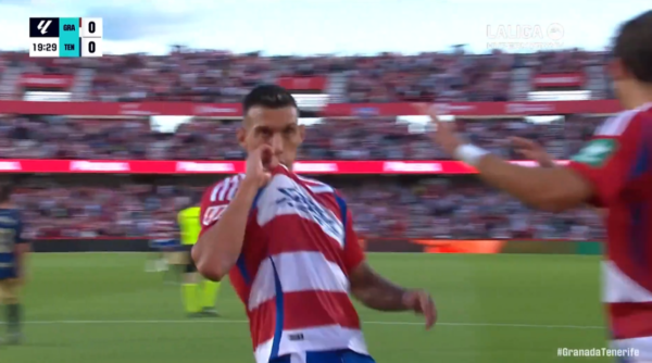 VIDEO/ Myrto Uzuni shkëlqen në fitoren e Granadës, shënon dy gola për skuadrën spanjolle