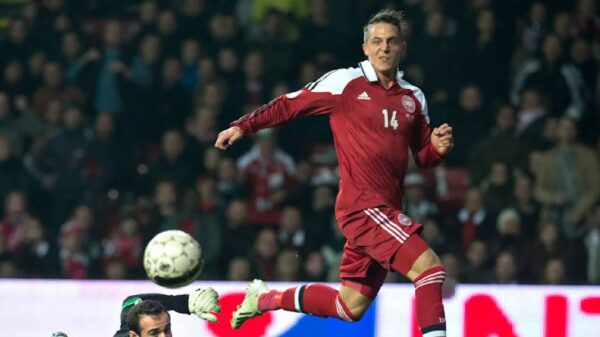 Vodhi supë të gatshme në supermaket, ish-sulmuesi problematik i Danimarkës që kafshoi policen përfundon përsëri pas hekurave