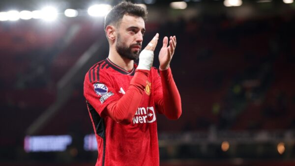 “Ylli” portugez besnik ndaj “Djajve të Kuq”, Bruno Fernandes qëndron në “Old Trafford”