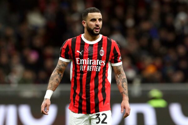 E bujshme: Walker transferohet te rivalët e Milanit