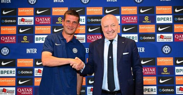 Dhuratë për Chivu-n, Inter transferon mbrojtësin e Bundesligës