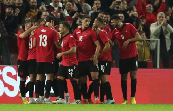 SOT, ORA 20:45/ Kuqezinjtë e Silvinjos janë gati, në Tiranë luhet “finalja”. Çfarë duhet të dini para ndeshjes